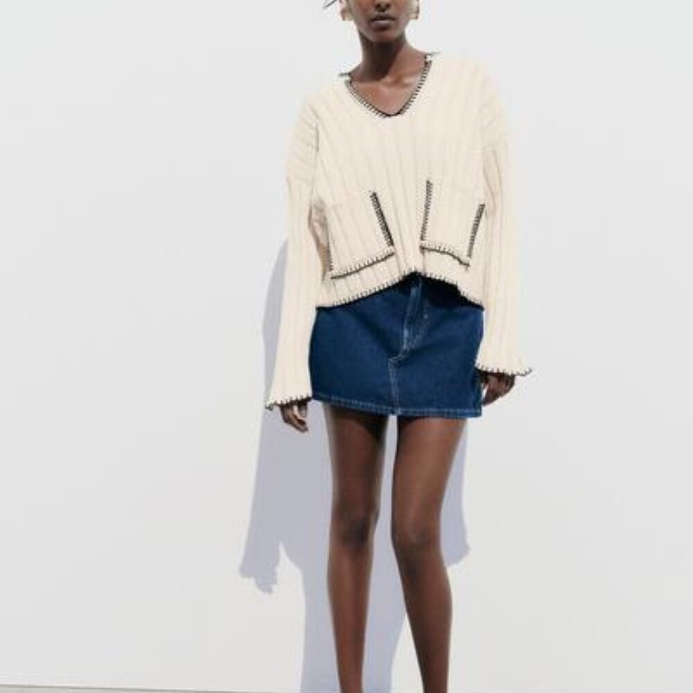 Zara dark denim mini skirt - Size XS